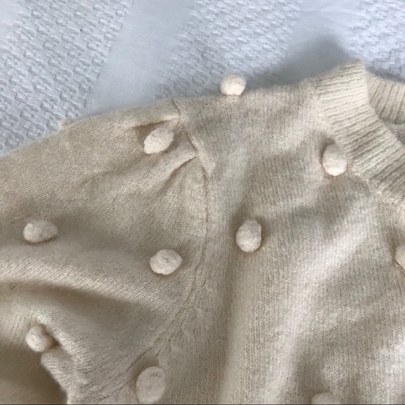 EUC Pom Sweater - Picture 3 of 4